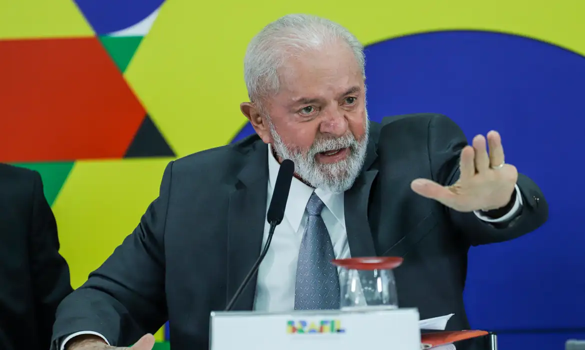 Lula sanciona lei que garante sigilo de vítima de violência doméstica -  (crédito: EBC)