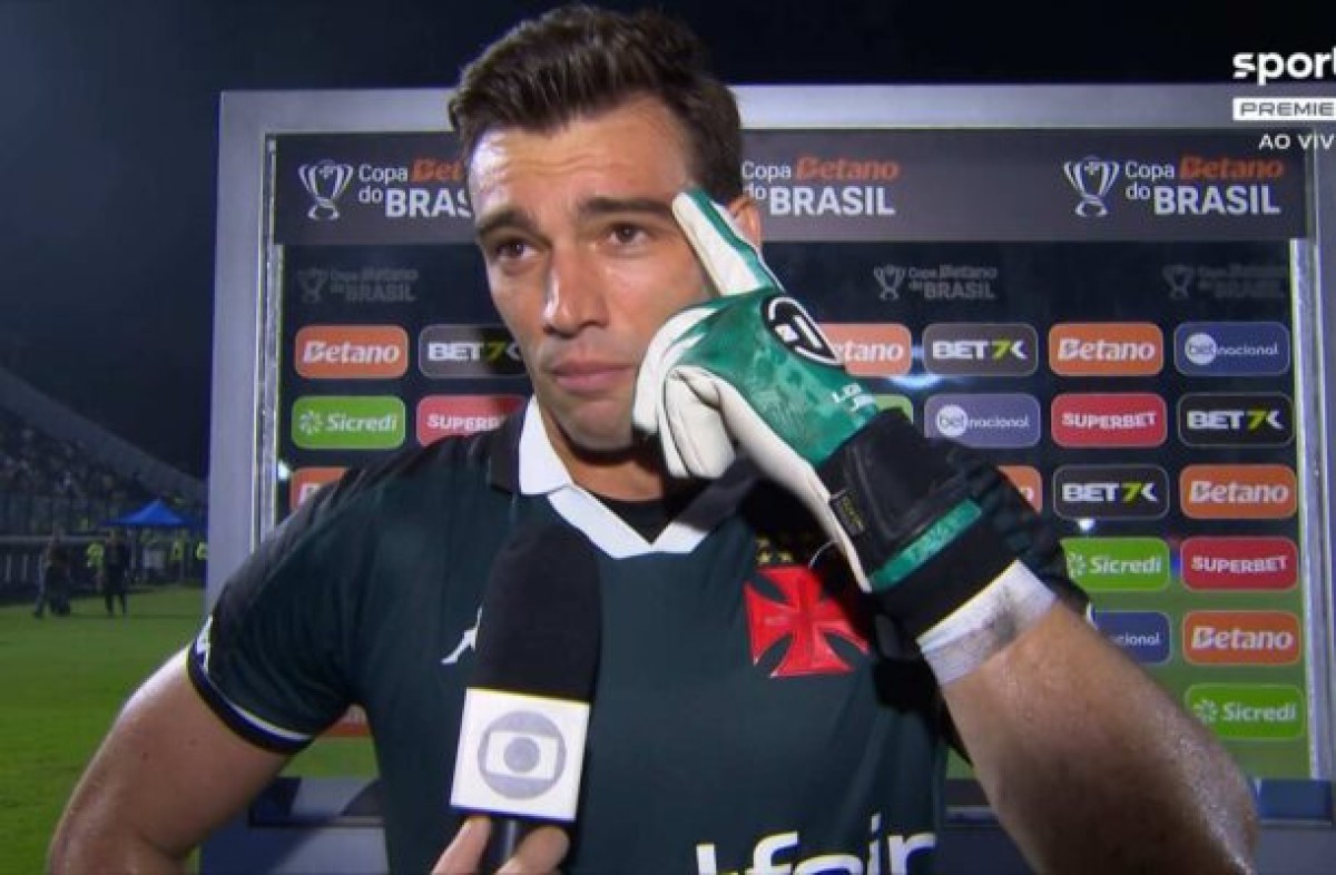 Léo Jardim salva o Vasco e exalta poder de reação: ‘Jogo difícil’