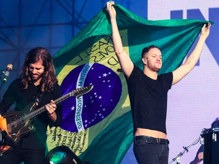 Uma curiosidade que pouca gente sabe é que o vocalista do Imagine Dragons tem uma conexão antiga com o Brasil. -  (crédito: reprodução redes sociais)