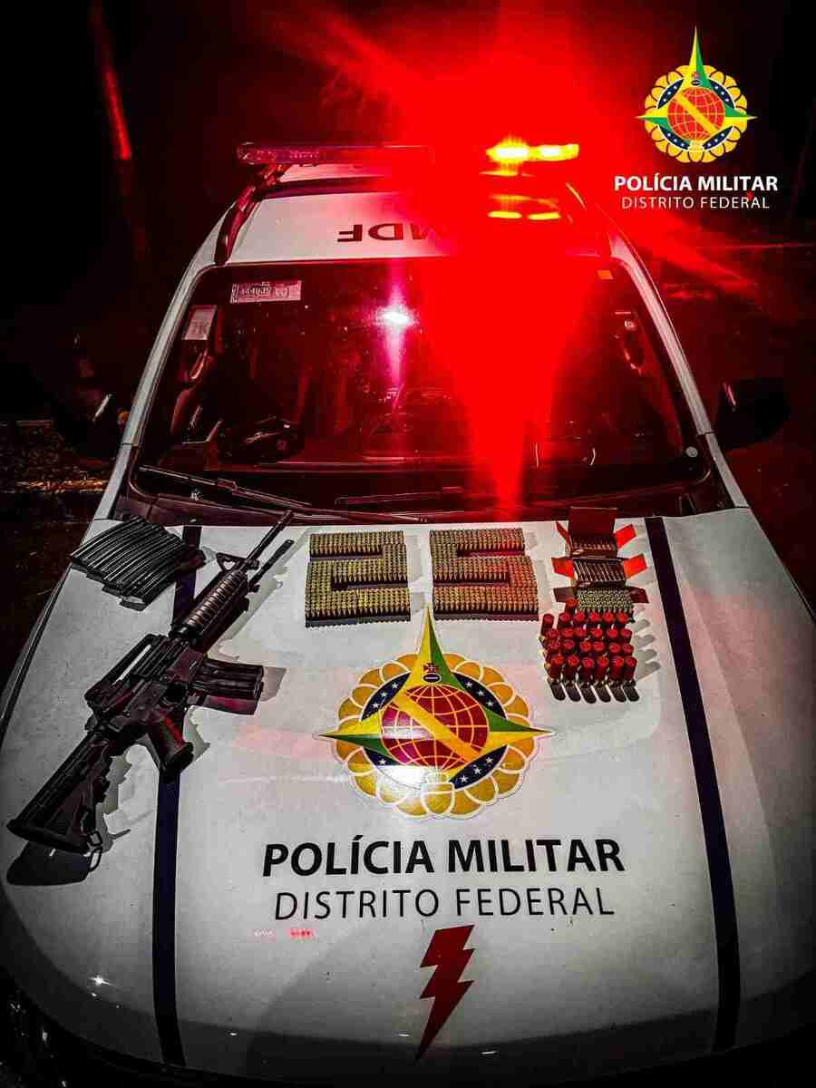 A ação aconteceu após uma denúncia sobre a possível presença de uma arma de fogo na região do Lago Sul -  (crédito: Divulgação/PMDF)