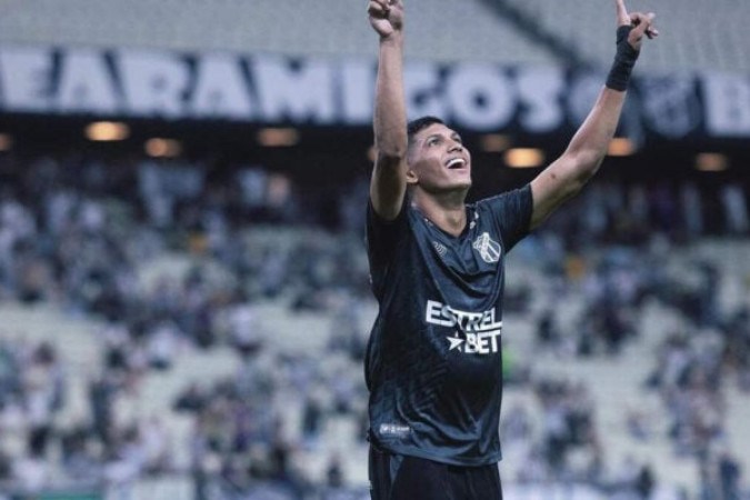 Corinthians tem interesse no atacante Erick Pulga -  (crédito: Foto: Reprodução/Instagram eriick_pulga)