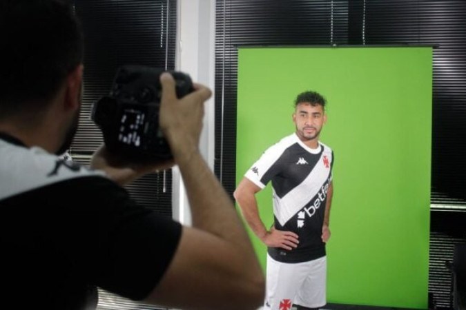 Vasco destaca foto de Payet em 'Media Day' -  (crédito: Foto: Matheus Lima/Vasco)