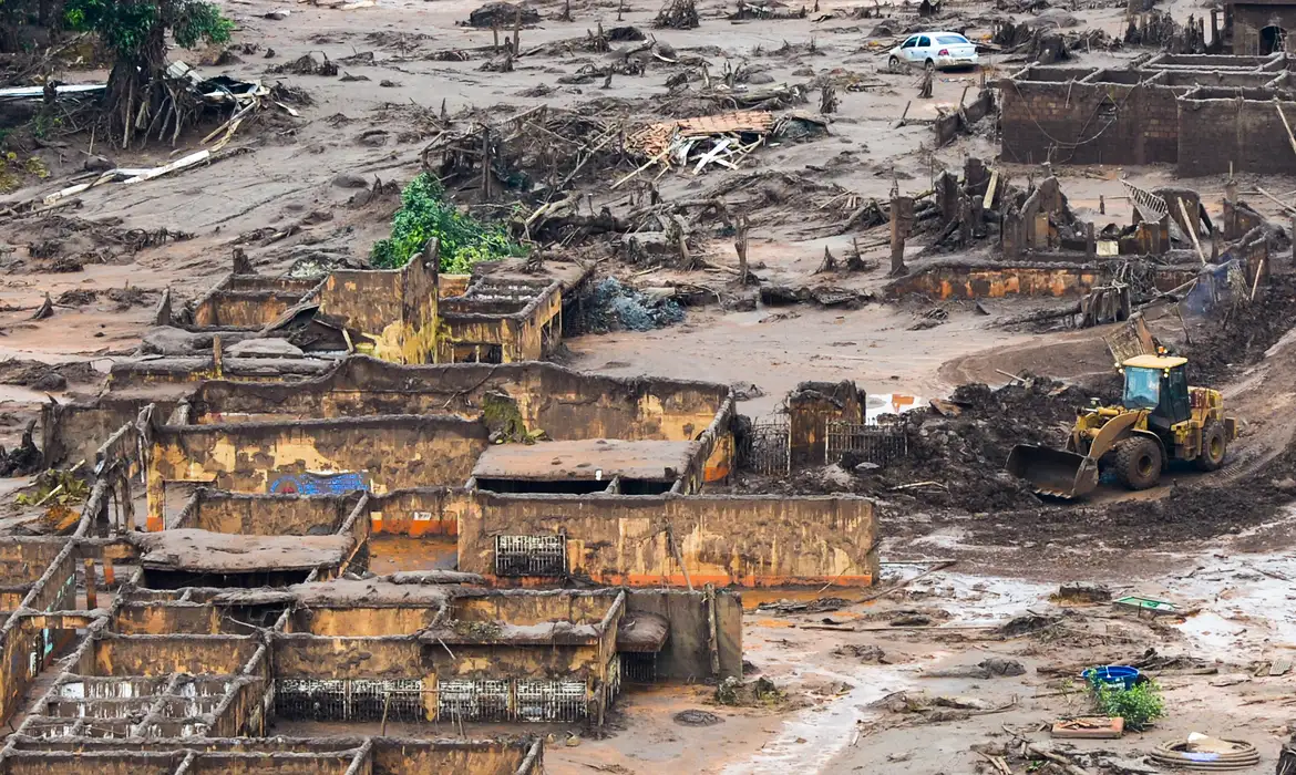 Caso Samarco: STJ anula regra de R$ 2,3 mil para reparar corte de água -  (crédito: EBC)