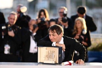 Baker dedicou o prêmio 'a todas as trabalhadoras do sexo' -  (crédito:  AFP)
