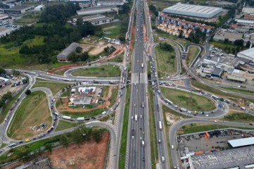 Acidente fatal de ciclista é o terceiro na rodovia Presidente Dutra esta semana -  (crédito: Reprodução/Diego Secco/Divulgação/PMG)