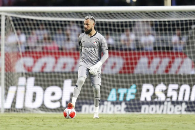 Goleiro será titular do São Paulo enquanto Rafael estiver na Copa América -  (crédito: Foto: Divulgação/SPFC)