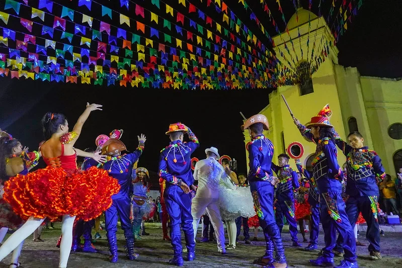 A festa de São João de Caruaru é um eventos folclóricos mais famosos do Brasil, rivalizando com o São João de Campina Grande, na Paraíba, como a maior comemoração junina do país.  -  (crédito: Divulgação Prefeitura de Caruaru Felipe Correia FlickR)