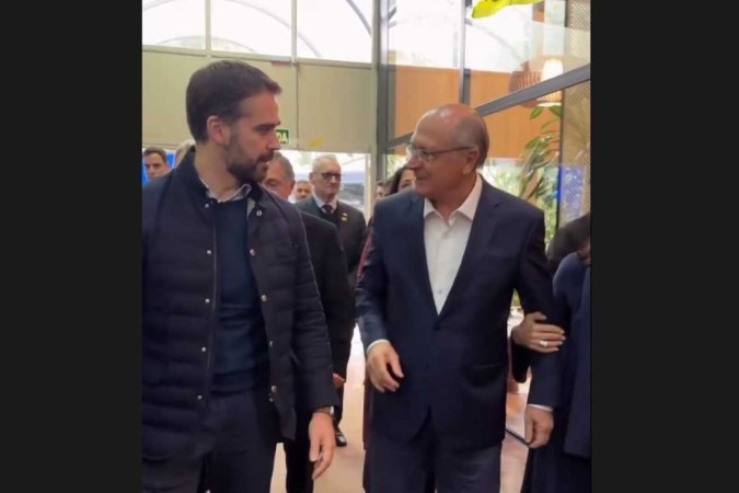 Alckmin encontra Eduardo Leite durante visita ao Rio Grande do Sul -  (crédito: Reprodução/Instagram/@mdicoficial (27/5/2024))