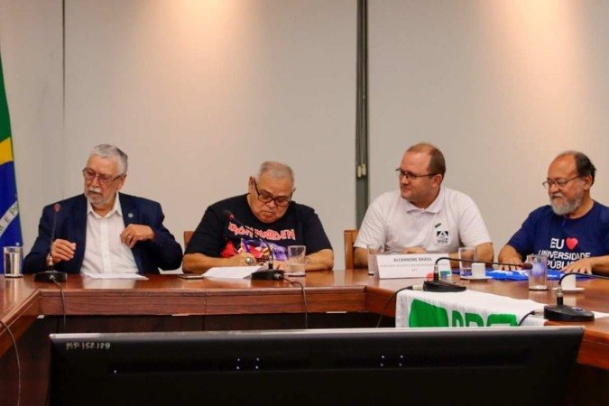 Reunião da Proifes com o Ministério da Gestão e da Inovação em Serviços Públicos (MGI), nesta segunda-feira (27/5)