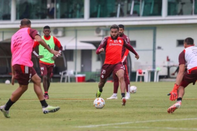 Jogadores do Internacional treinam em um resort  -  (crédito: Foto: Ricardo Duarte/Internacional)