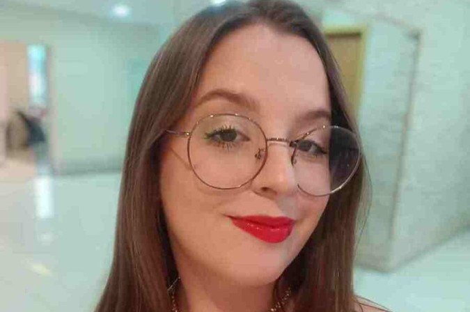 Luiza Sartório, 19 anos, é estudante de pedagogia na Unb e se preocupa com o atraso no andamento do curso Luiza Sartório, de 19 anos, é estudante de pedagogia na Unb e se preocupa com o atraso no andamento do curso
