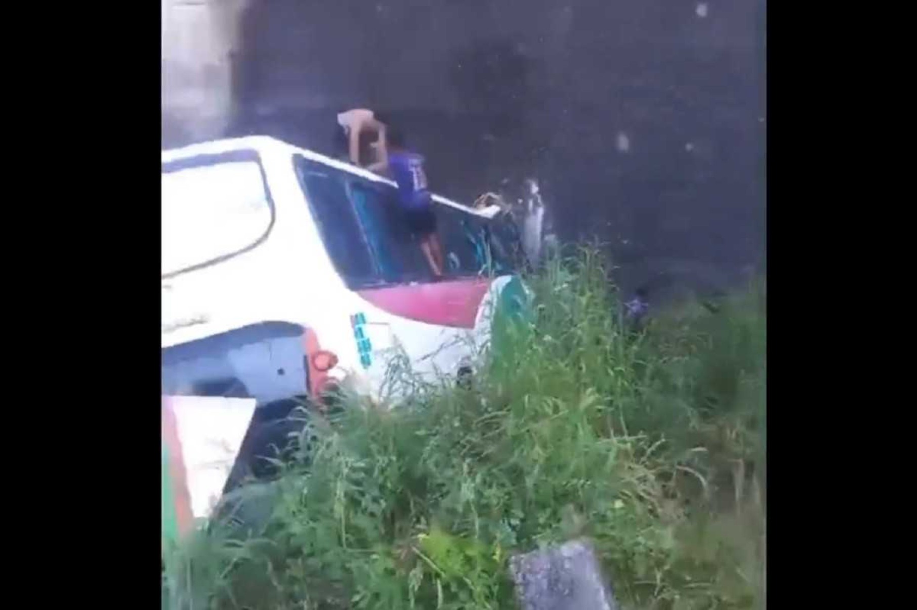 Ônibus do IF do Pará colide com usina hidrelétrica; 4 morreram 