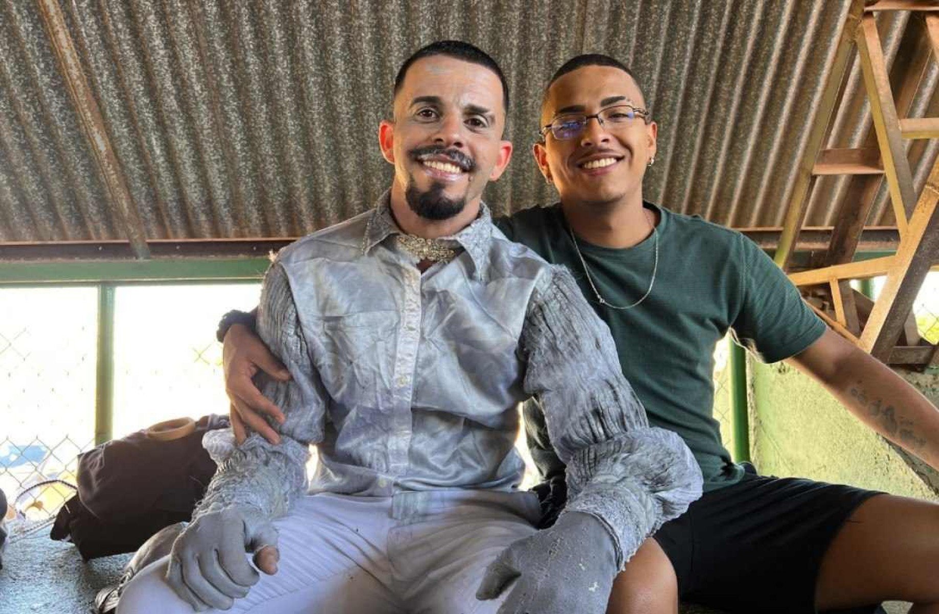 A paixão pelo movimento junino uniu os apaixonados Dimas Morais e João Guilherme. Quadrilha Junina Formiga da Roça faz apresentação para a comunicade de São Sebastião, no Distrito Federal.