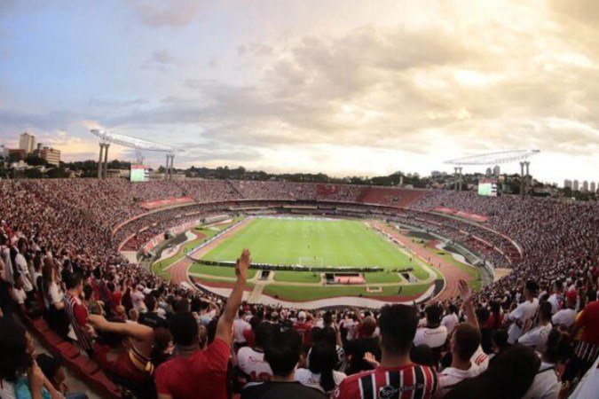 MorumBIS terá mais de 50 mil pessoas no jogo entre São Paulo e Talleres-ARG - (crédito: Foto: Rubens Chiri, Paulo Pinto e Ciete Silvério/saopaulofc.net) MorumBIS terá mais de 50 mil pessoas no jogo entre São Paulo e Talleres-ARG - (crédito: Foto: Rubens Chiri, Paulo Pinto e Ciete Silvério/saopaulofc.net)