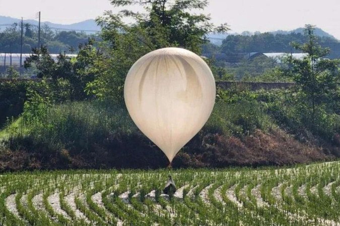 Como a Coreia do Norte está usando balões para jogar lixo na Coreia do Sul -  (crédito: BBC Geral)