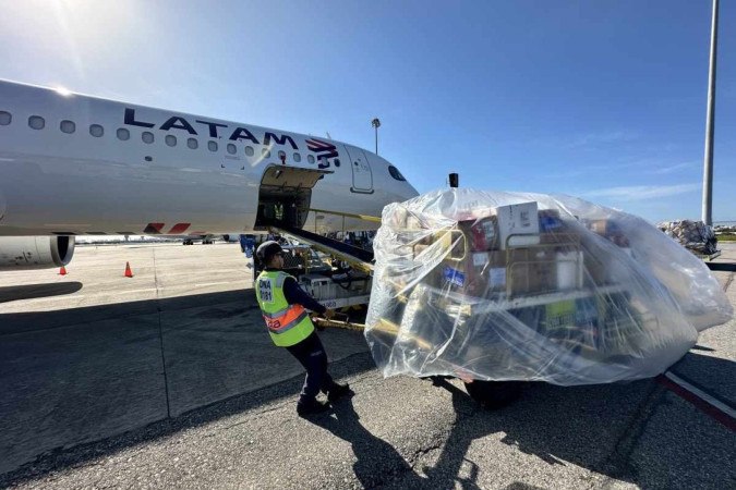 Programa Avião Solidário levou 142 toneladas de doações aos gaúchos -  (crédito: Latam/Divulgação)