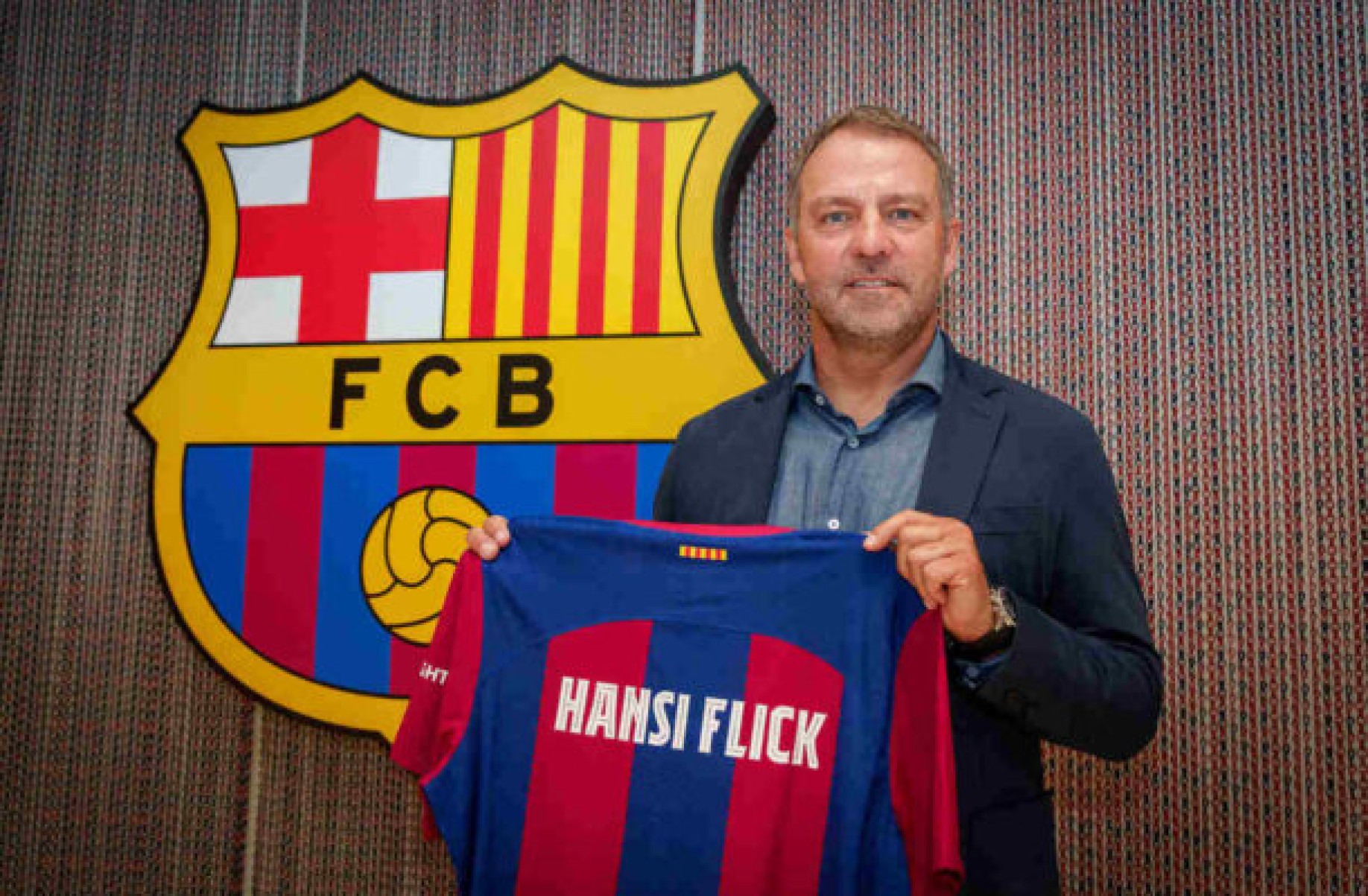 Hansi Flick é anunciado como treinador do Barcelona