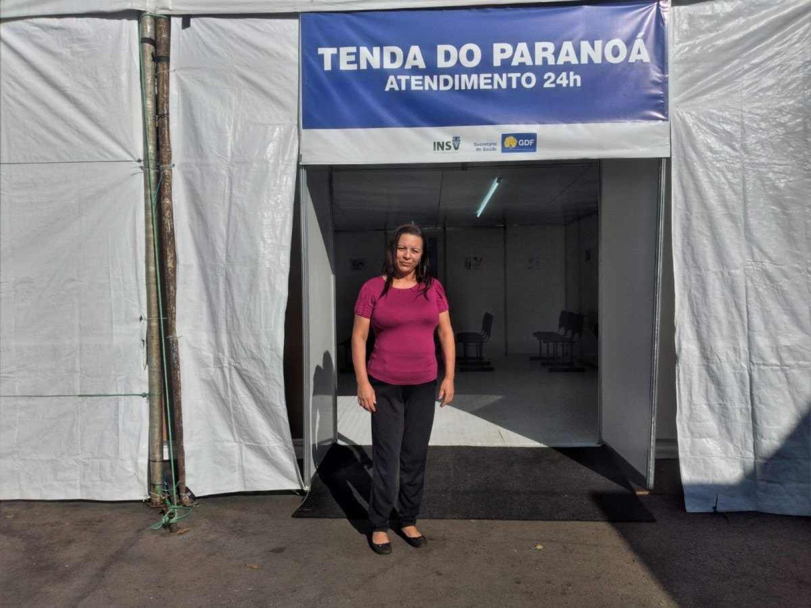 A professora Darsanes Moura, 52 anos, está a mais de uma semana em tratamento para a dengue e conta o que tem passado com a doença