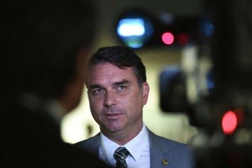 A viagem, confirmada pela assessoria do parlamentar à Agência Brasil, ocorreu um dia antes de a Polícia Federal cumprir mandados de busca e apreensão em endereços ligados ao ex-presidente -  (crédito: Edilson Rodrigues/Agência Senado)