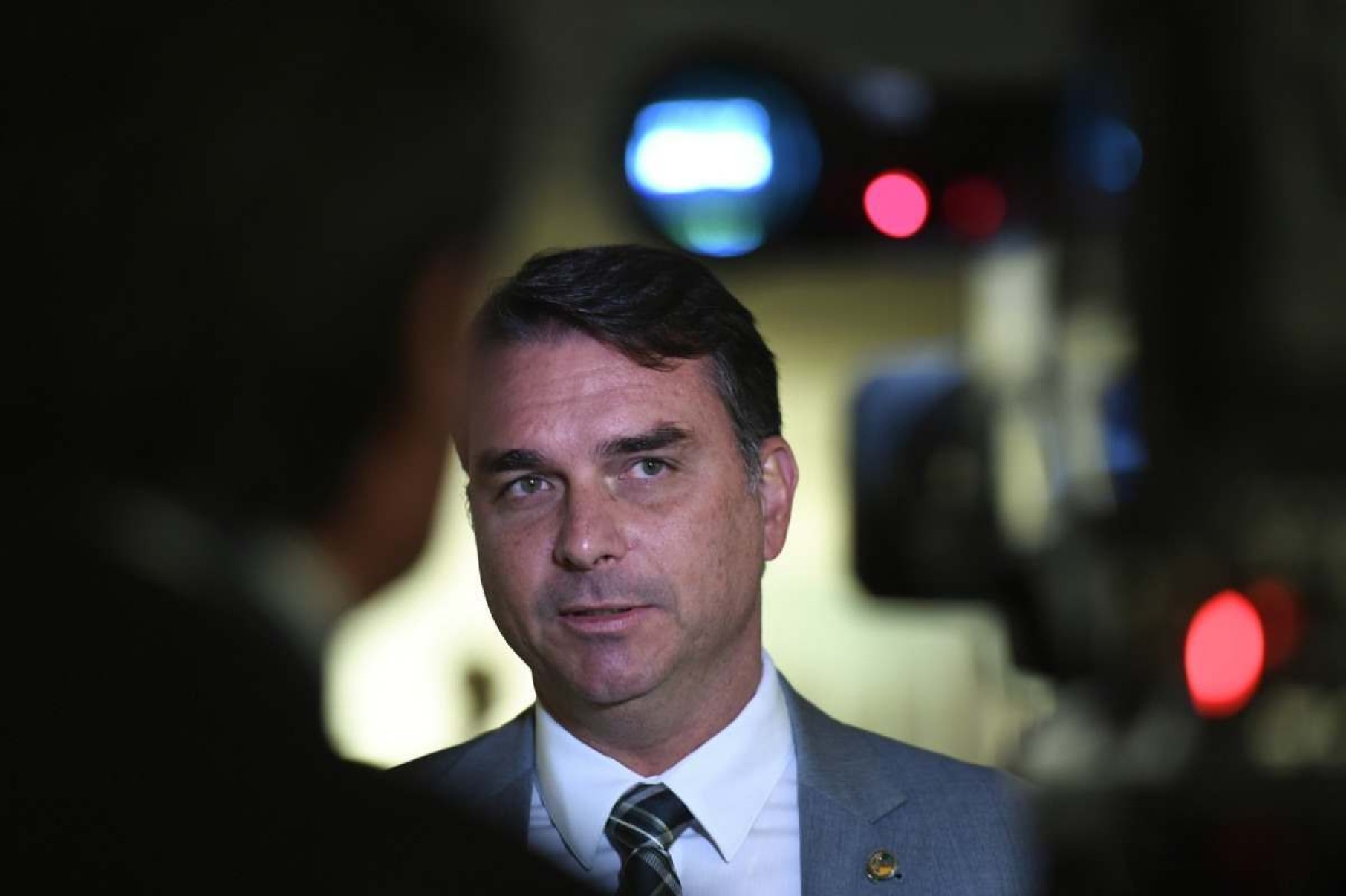 Senador Flávio Bolsonaro garante que praias não serão privatizadas