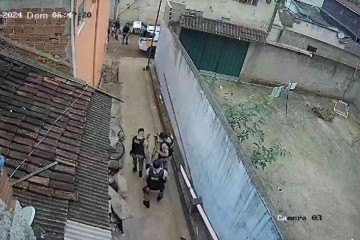 Homem morre baleado em troca de tiros com a PM em Minas - Câmera de monitoramento