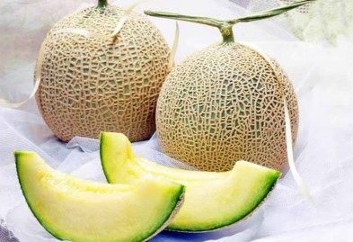 Fontes de minerais, vitaminas, fibras e outros compostos bioativos, as frutas são essenciais para a saúde. No entanto, diferentemente do Brasil, esses alimentos são tratados como obras de arte no Japão e apresentam valores bem maiores que os habituais para os brasileiros. -  (crédito:  Reprodução Facebook Consulado Geral do Japão no Rio de Janeiro)