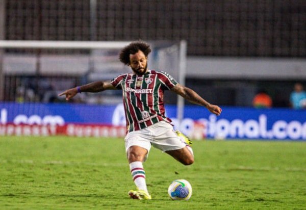 Foto: LUCAS MERÇON / FLUMINENSE FC
