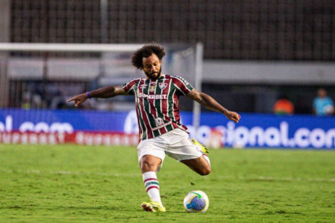Felipe Melo tem contrato só até o fim de 2024 com o Fluminense -  (crédito: Foto: LUCAS MERÇON / FLUMINENSE FC)