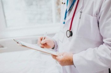 Grande BH: técnica de enfermagem será indenizada por agressões no CAPS - Freepik