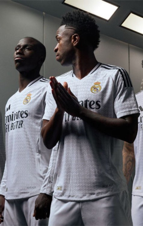 Real Madrid apresenta novo uniforme, mas ‘atrasa’ venda da camisa de Mbappé; entenda -  (crédito: No Ataque Internacional)