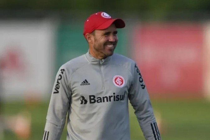 Coudet em treino do Internacional -  (crédito: Jogada10)