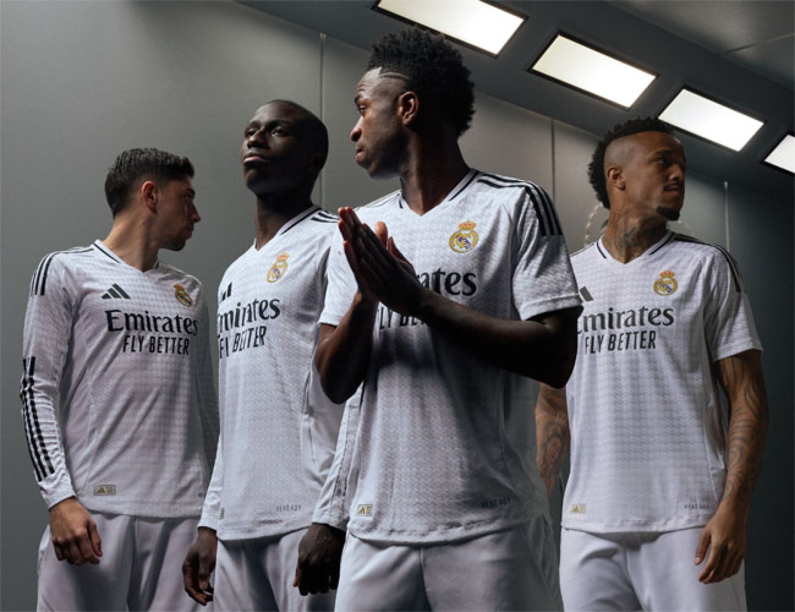 Real Madrid apresenta novo uniforme, mas ‘atrasa’ venda da camisa de Mbappé; entenda