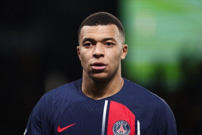 Mbappé marcou um gol e deu duas assistências na vitória da França sobre Luxemburgo - Foto: Jean-Christophe Verhagen/AFP via Getty Images - (crédito: Jean-Christophe Verhagen/AFP via Getty Images) Mbappé marcou um gol e deu duas assistências na vitória da França sobre Luxemburgo - Foto: Jean-Christophe Verhagen/AFP via Getty Images - (crédito: Jean-Christophe Verhagen/AFP via Getty Images)