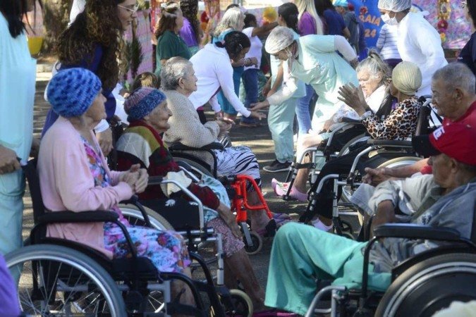 O evento beneficente ocorre neste sábado (5/7) e terá início às 14h, com entrada pela lateral do prédio (SIBS) - (crédito: Marcelo Ferreira/CB/D.A Press) O evento beneficente ocorre neste sábado (5/7) e terá início às 14h, com entrada pela lateral do prédio (SIBS) - (crédito: Marcelo Ferreira/CB/D.A Press)