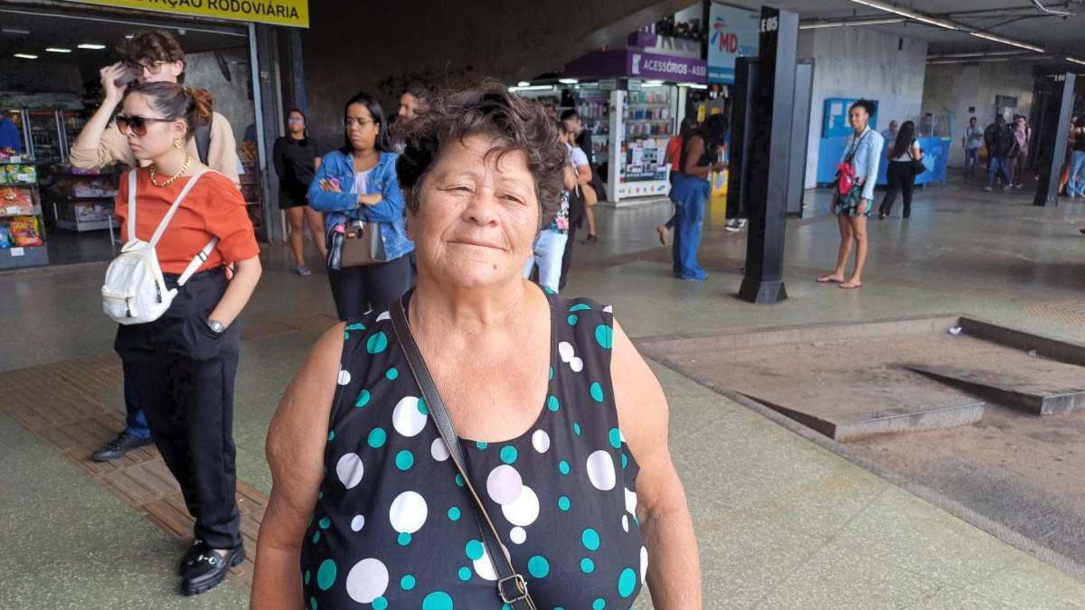 Vanderlucia Silva, 66,  disse que as viagens de ônibus melhoraram após fazer o cartão Sênior.