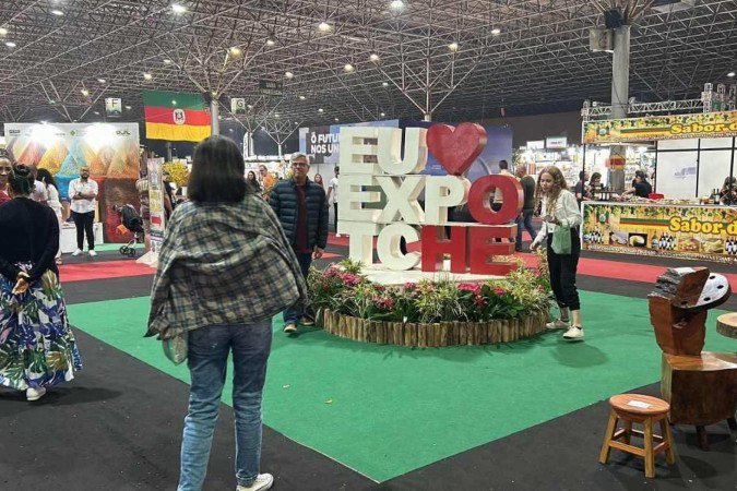 Tradicional evento da cultura gaúcha, realizado em Brasília, reúne música, dança, mostra de cinema, gastronomia e experiências culturais inspiradas no legado missioneiro do Sul do Brasil - (crédito: Divulgação/ Donna Midia Counicação) Tradicional evento da cultura gaúcha, realizado em Brasília, reúne música, dança, mostra de cinema, gastronomia e experiências culturais inspiradas no legado missioneiro do Sul do Brasil - (crédito: Divulgação/ Donna Midia Counicação)