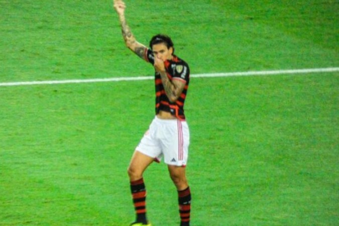 Pedro comemorando gol pelo Flamengo -  (crédito: Foto: Lucas Bayer/Jogada10)