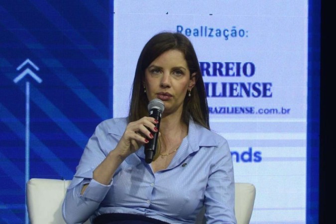 Camila Pintarelli, diretora de Gestão do Fundo Nacional de Segurança Pública, no CB Debate. -  (crédito: Marcelo Ferreira/CB.DA Press)