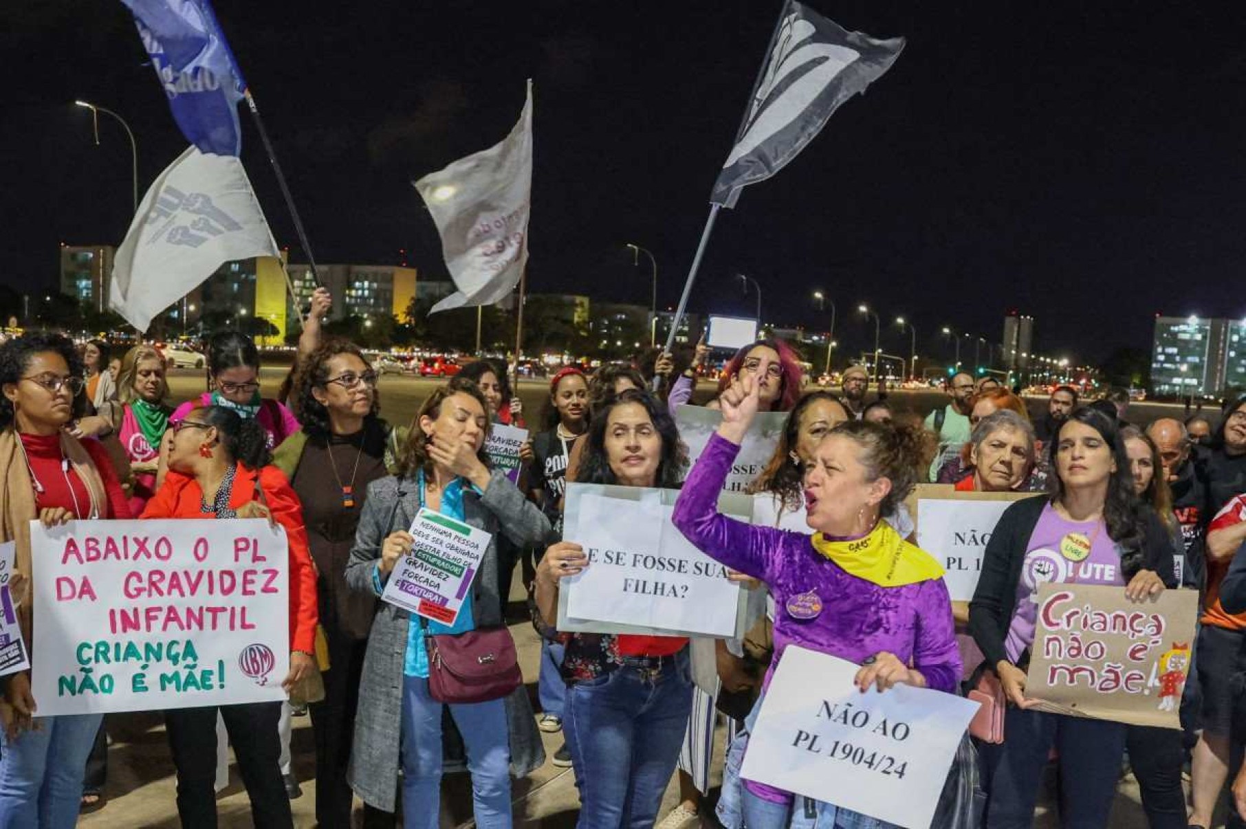 Nas Entrelinhas: O trauma do aborto é um segredo das famílias brasileiras