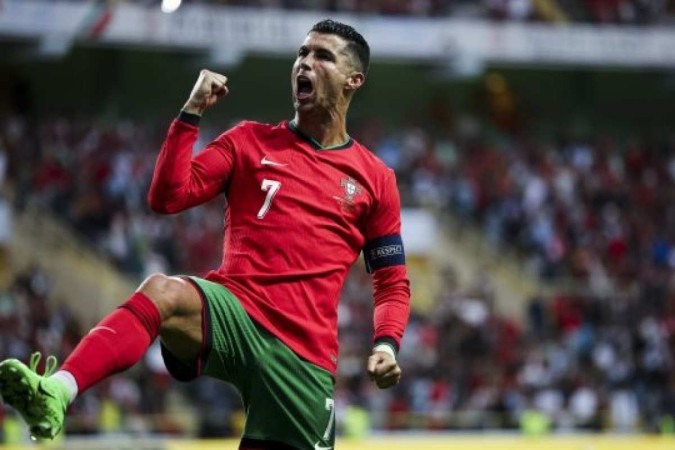 Cristiano Ronaldo completa 21 anos na Seleção Portuguesa, com a conquista da Euro 2016 na conta. -  (crédito: FPF)