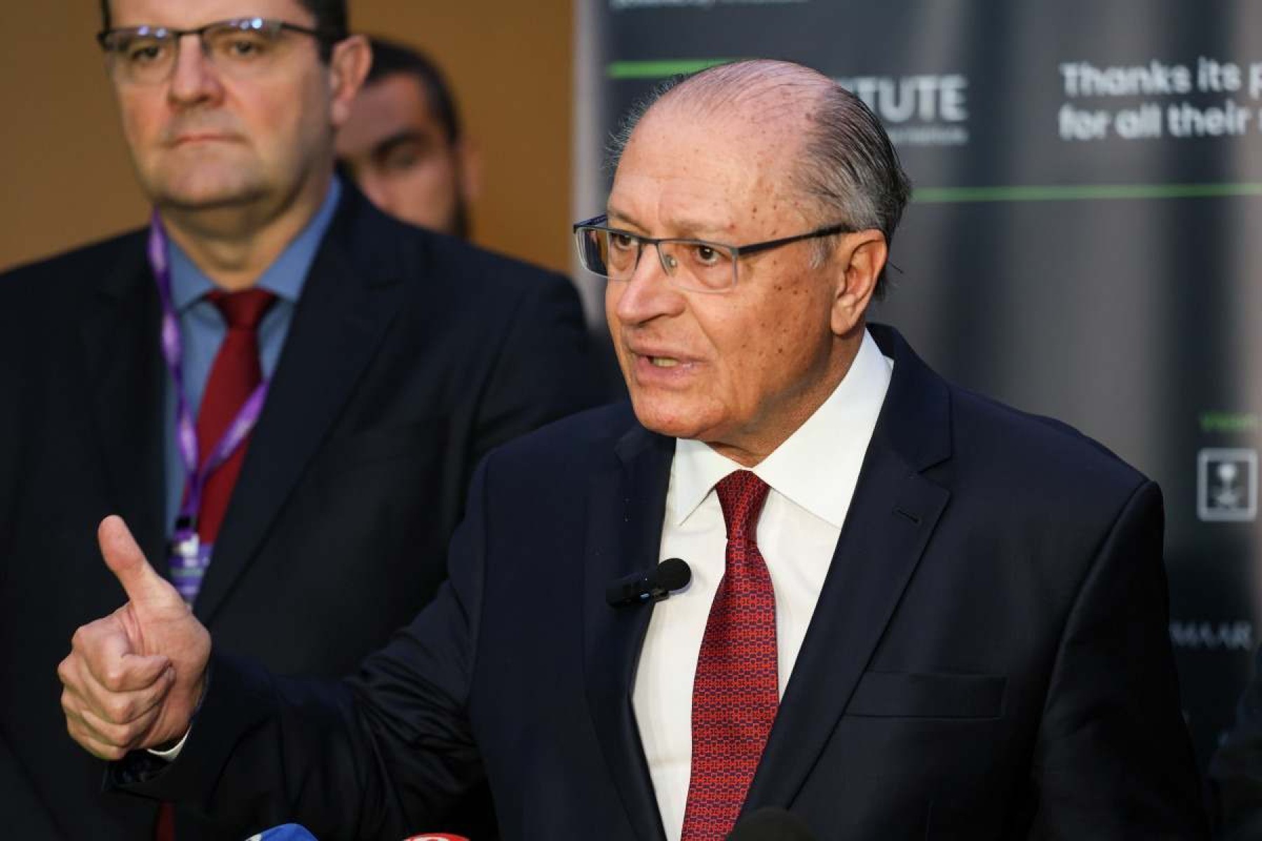 Geraldo Alckmin critica retirada de armas do Imposto Seletivo