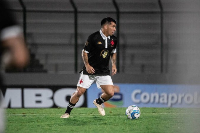 Medel deixa o Vasco e assina com o Boca Juniors, da Argentina  -  (crédito: - Fotos: Leandro Amorim/Vasco)