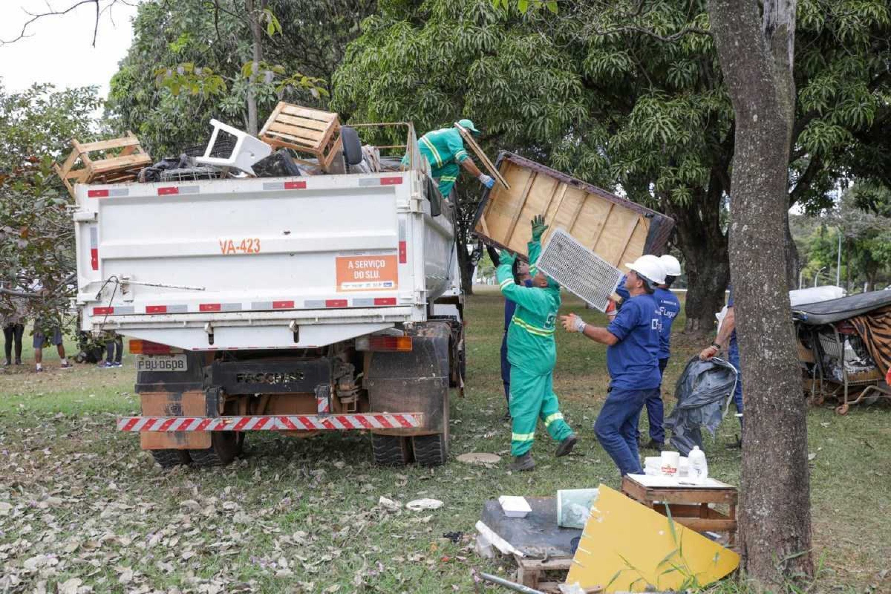 Asa Norte recebe operação de acolhimento da população de rua 