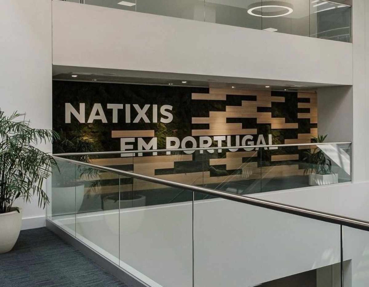 Multinacional abre 449 vagas em Portugal 