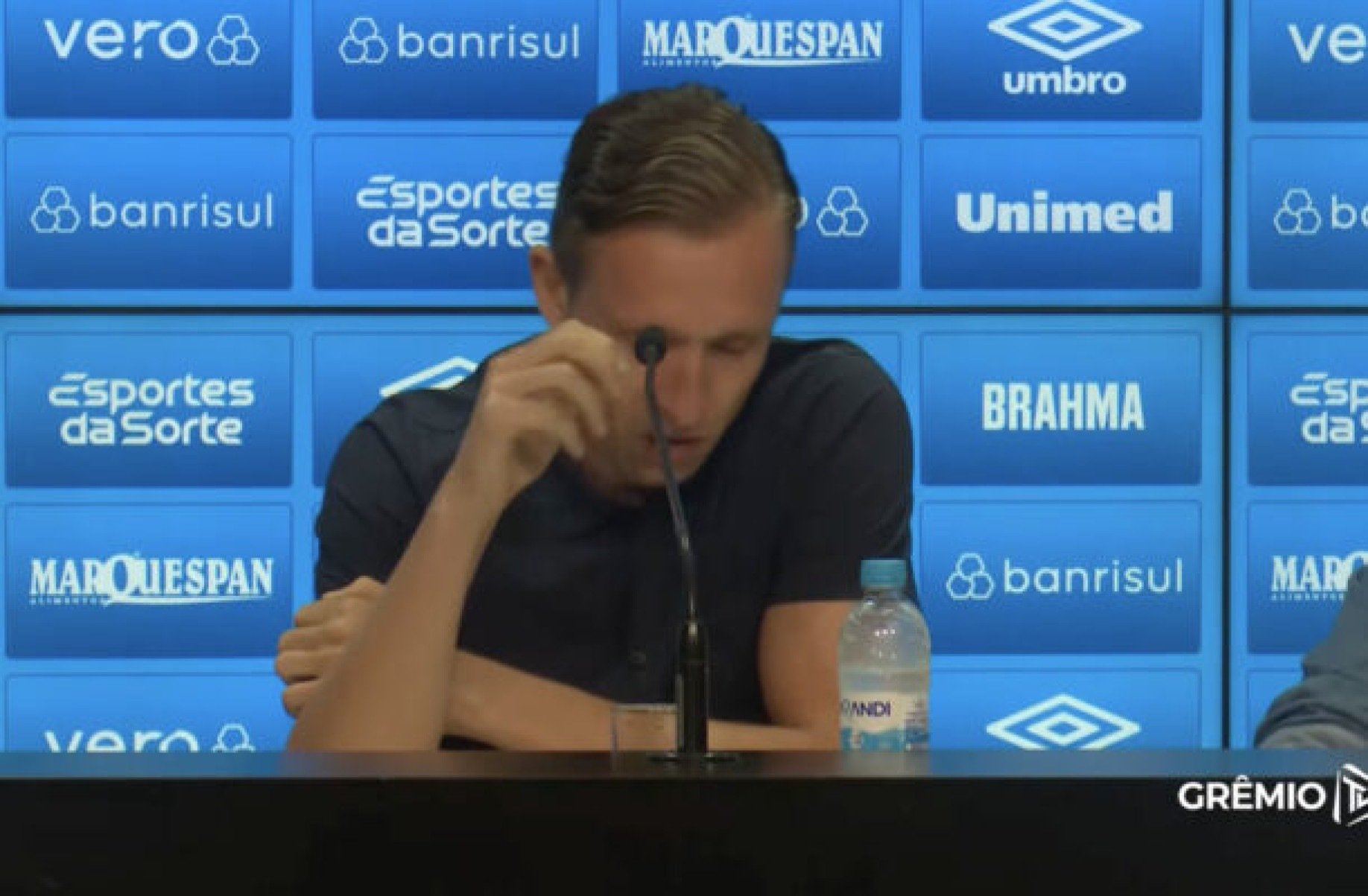 Lucas Leiva, aposentado, descarta ser treinador: ‘Muito desgastante’