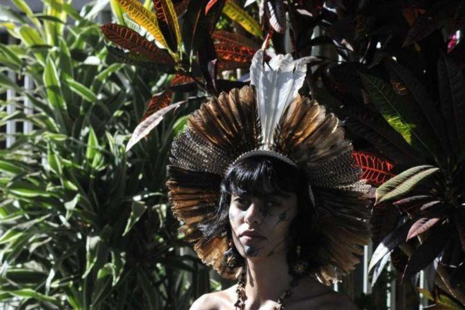  18/06/2024. Crédito: Minervino Júnior/CB/D.A Press. Brasil.  Brasilia - DF. Pauta sobre pessoas não binária transmasculina. Akódomen Otxokayone que tem origem indígena.