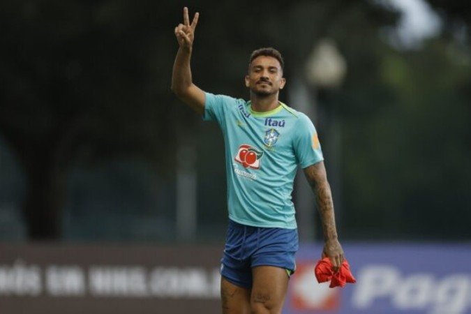 Danilo durante treino da Seleção -  (crédito: Foto: Rafael Ribeiro/CBF)