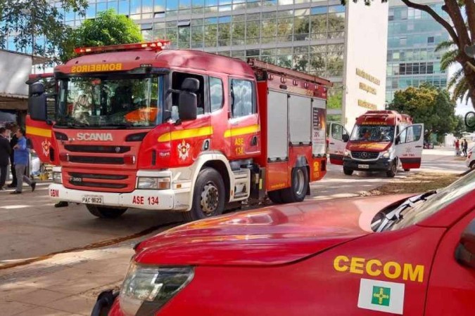 Lanchonete pega fogo na Esplanada dos Ministérios  -  (crédito: Divulgação/CBMDF)