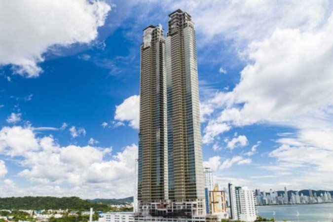Residencial Yachthouse, em Balneário Camboriú, supera 294 metros e se torna o maior do Brasil - (crédito: Foto: Divulgação/Pasqualotto>) Residencial Yachthouse, em Balneário Camboriú, supera 294 metros e se torna o maior do Brasil - (crédito: Foto: Divulgação/Pasqualotto>)