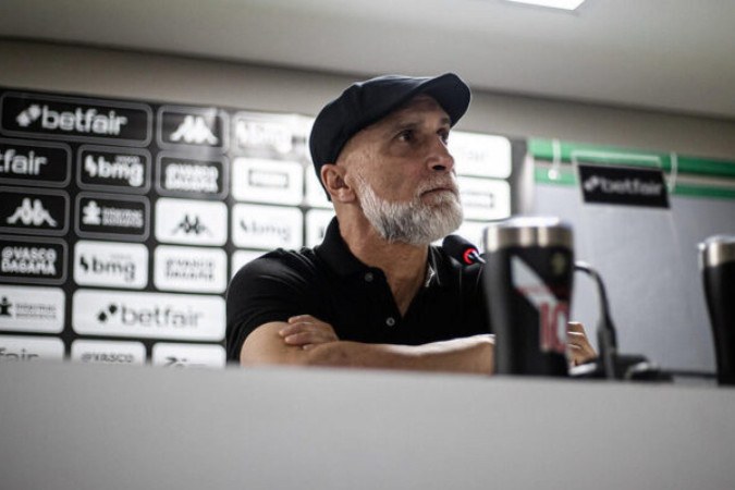 Péssimo início de Álvaro Pacheco deve custar o cargo de treinador no Vasco -  (crédito: Foto: Leandro Amorim/Vasco)